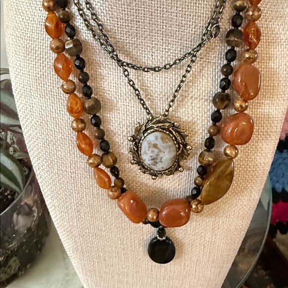 Come dig with me.  Unlisted gorgeousness in every price range. - Picture 16 of 17